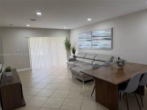 4712 NW 114th Ave #202, Doral, FL 33178