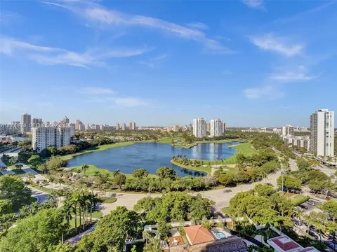 20281 E Country Club Dr #1609, Aventura, FL 33180