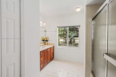 Bath - 0 Frontier Cir, Other, FL 33935 photo 1 of 3