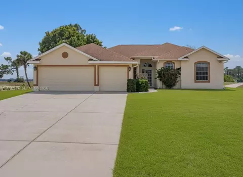 3002 Balsam Ct, Labelle, FL 33935