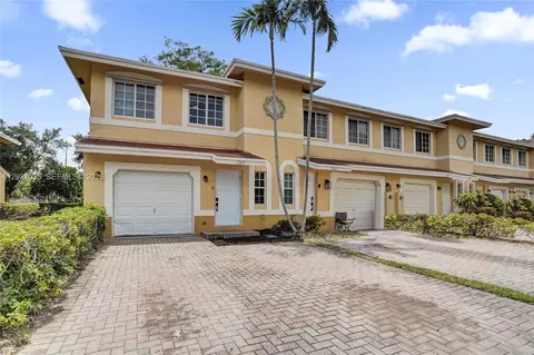 1363 Avon Ln, North Lauderdale, FL 33068