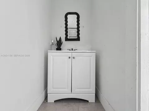 Bath - 4265 W 8th Ave, Hialeah, FL 33012 photo 5 of 5