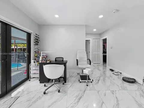 Other - 4265 W 8th Ave, Hialeah, FL 33012 photo 4 of 6