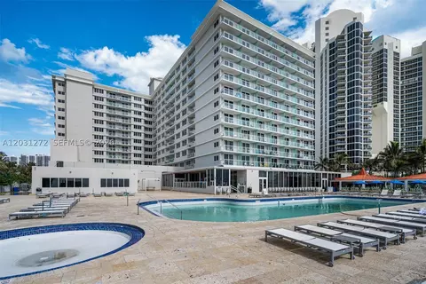 19201 Collins Ave #104, Sunny Isles Beach, FL 33160