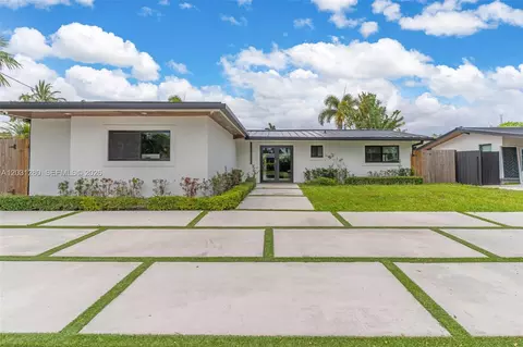 1713 SW 5th St, Fort Lauderdale, FL 33312