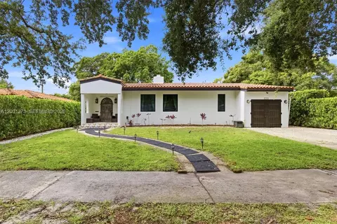 172 NW 90th St, El Portal, FL 33150
