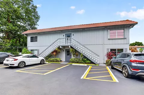 649 W Oakland Park Blvd #105A, Oakland Park, FL 33311