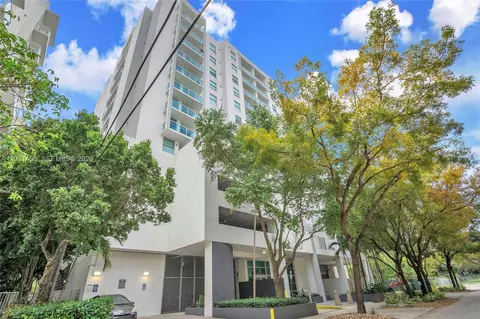 1723 SW 2nd Ave #1001, Miami, FL 33129