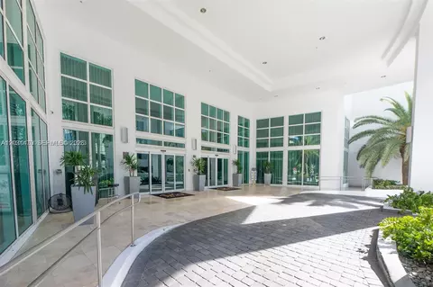 Undisclosed, Miami, FL 33131