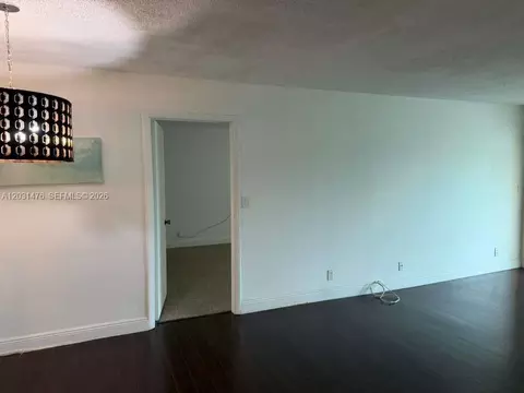 140 Lakeview Dr #211, Weston, FL 33326 photo 3