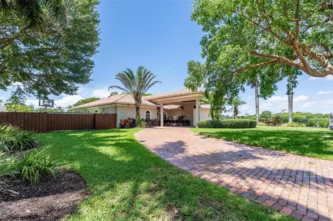 19382 SW 293rd St, Homestead, FL 33030