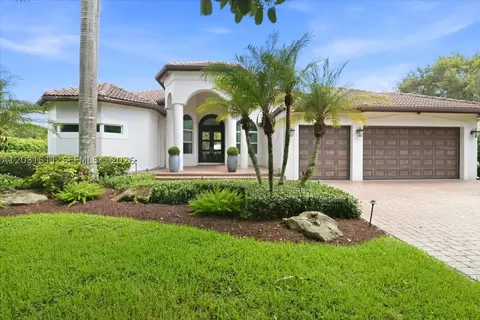 12160 NW 18th St, Plantation, FL 33323