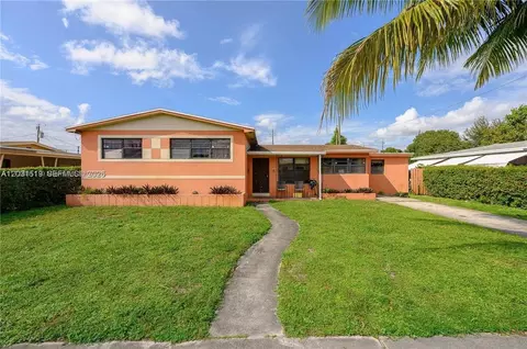 17800 NW 14th Pl, Miami Gardens, FL 33169