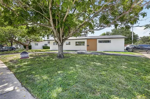 4801 Tyler St, Hollywood, FL 33021