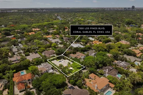 7300 Los Pinos Blvd, Coral Gables, FL 33143