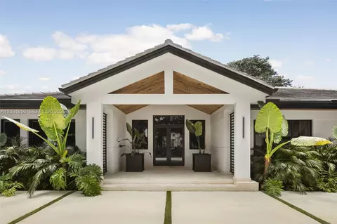 7300 Los Pinos Blvd, Coral Gables, FL 33143