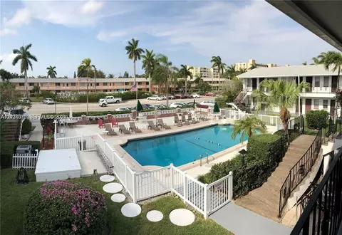 1150 Atlantic Shores Blvd #601, Hallandale Beach, FL 33009