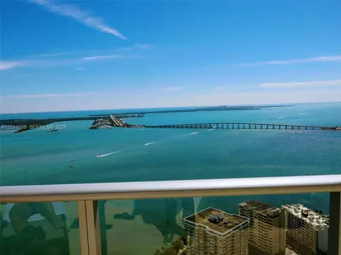 1300 Brickell Bay Dr #3506, Miami, FL 33131