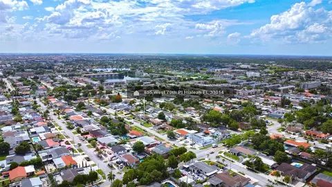 View/Area - 855 W 70th Pl, Hialeah, FL 33014 photo 1 of 2