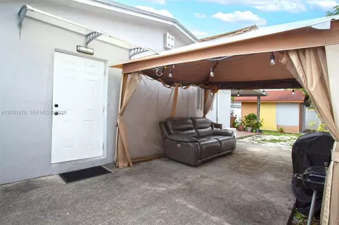 Other - 855 W 70th Pl, Hialeah, FL 33014 photo 9 of 9