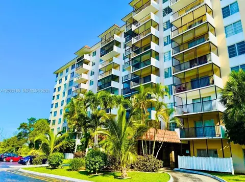 4164 Inverrary Dr #204, Lauderhill, FL 33319