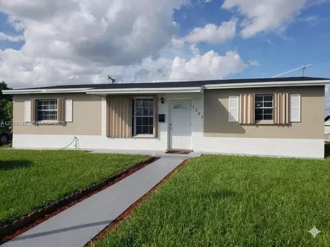 1321 NW 199th St, Miami Gardens, FL 33169