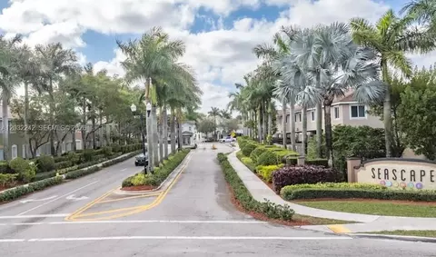 1019 SE 24th Ter, Homestead, FL 33035