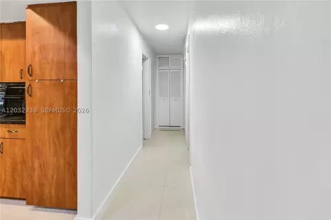 1701 NW 106th Ave, Pembroke Pines, FL 33026