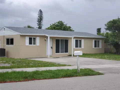 2124 SW 42nd Ter, Fort Lauderdale, FL 33317