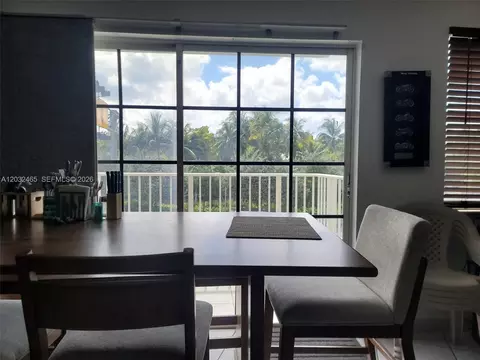 2600 Collins Ave #201, Miami Beach, FL 33140