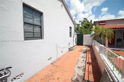 Exterior - 359 E 12th St, Hialeah, FL 33010 photo 2 of 17