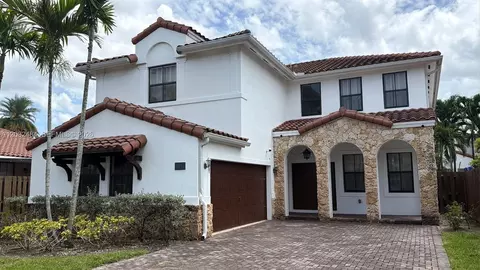 9924 NW 10th Ter, Miami, FL 33172