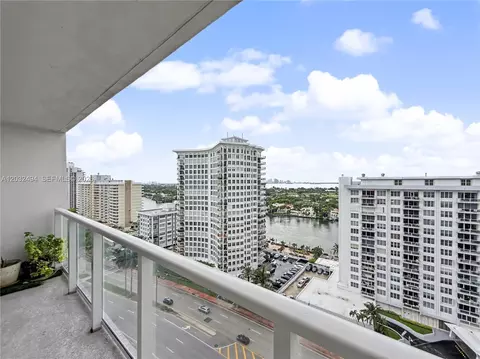 5701 Collins Ave #1711, Miami Beach, FL 33140