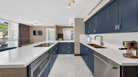 1400 Pennsylvania Ave #11, Miami Beach, FL 33139