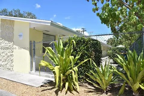 1008 N 18 Ave, Lake Worth, FL 33460