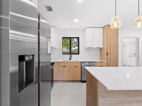 1055 Wyoming Ave, Fort Lauderdale, FL 33312