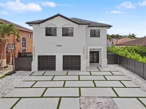 15490 SW 18th Ln, Miami, FL 33185