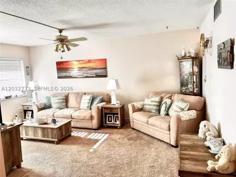 1750 Jefferson St #303, Hollywood, FL 33020