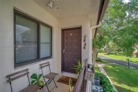 7956 Eastlake Dr #F, Boca Raton, FL 33433