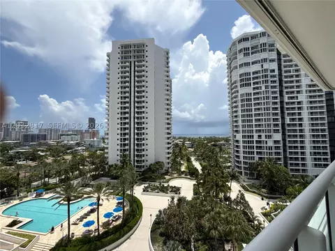 21205 Yacht Club Dr #1201, Aventura, FL 33180