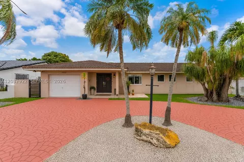 14061 SW 39th St, Miami, FL 33175