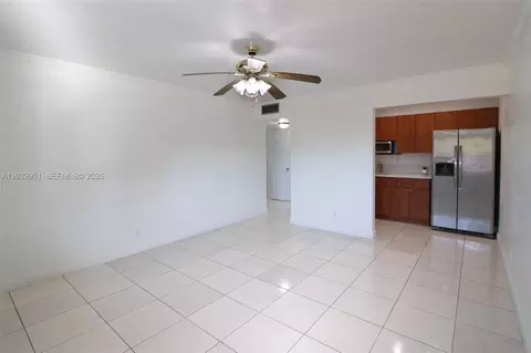 11195 SW 1st St #119, Miami, FL 33174