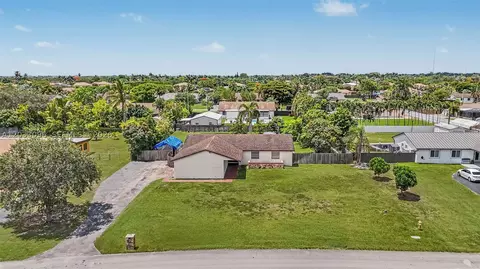 1475 NW 19 St, Homestead, FL 33030