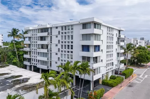 8001 Byron Ave #3C, Miami Beach, FL 33141