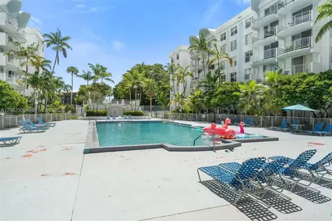 482 NW 165th St Rd #A-605, Miami, FL 33169