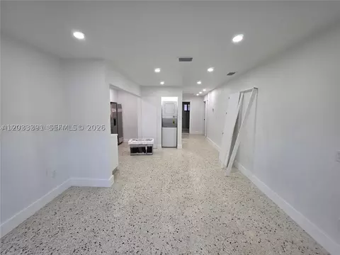 233 E 7th St, Hialeah, FL 33010 photo 9