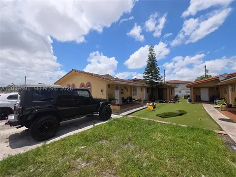 233 E 7th St, Hialeah, FL 33010 photo 3
