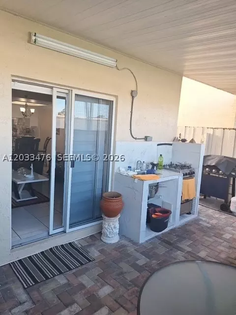 Kitchen - 507 W 68th St #5, Hialeah, FL 33014 photo 3 of 3