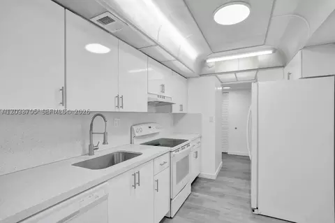 3821 Environ Blvd #403, Lauderhill, FL 33319