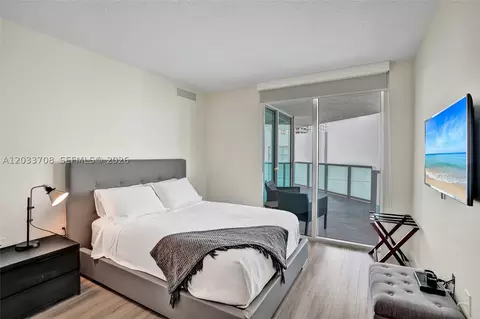 150 Sunny Isles Blvd #1-1601, Sunny Isles Beach, FL 33160